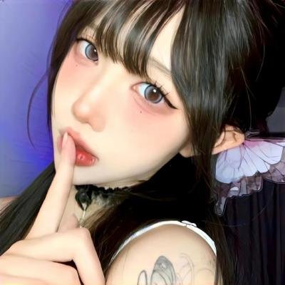 抓着彩虹的男人